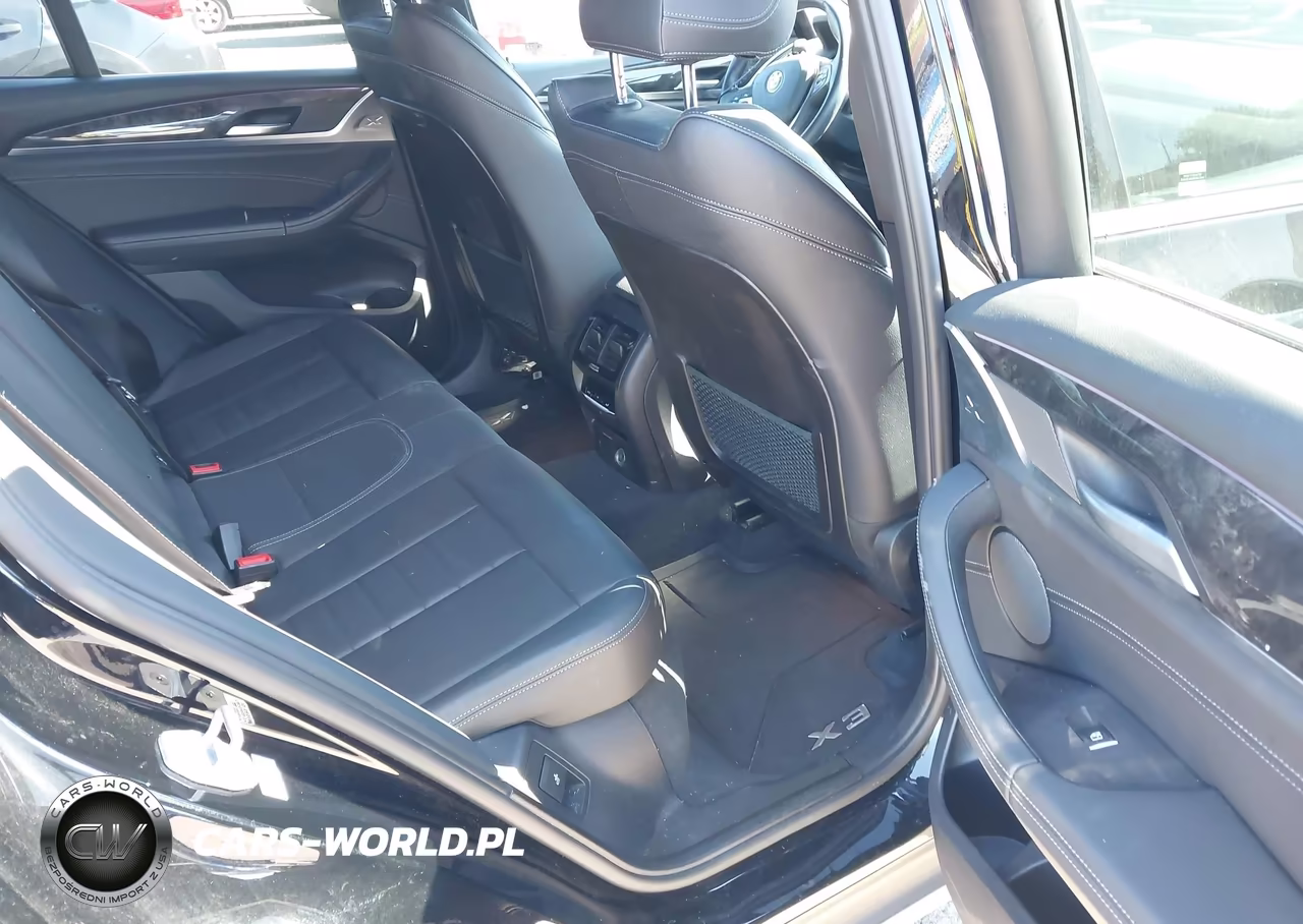 2018 BMW X3 xDrive30I VIN:5UXTR9C5XJLD58545 - 8