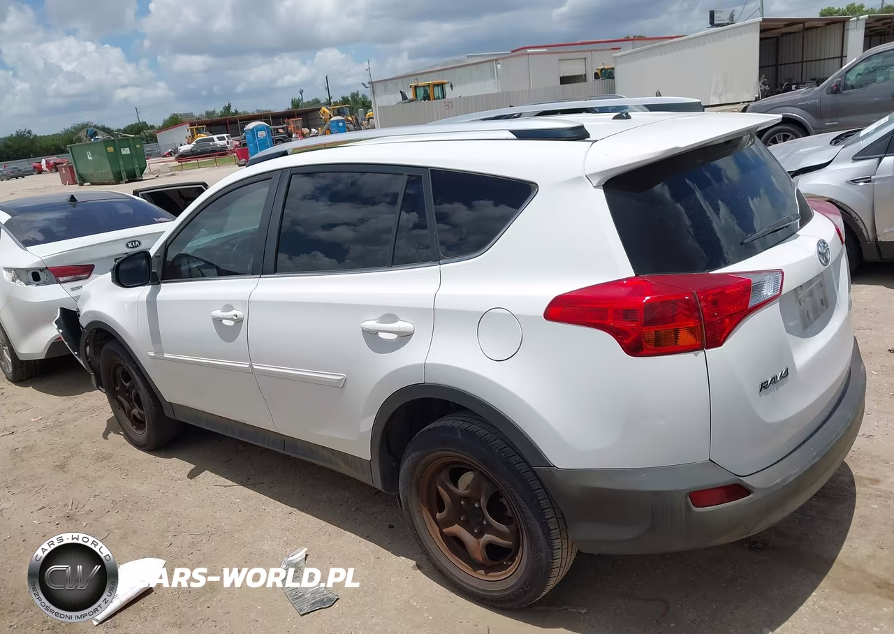 2015 Toyota Rav4 Le VIN:JTMZFREV3FJ035018 - 14
