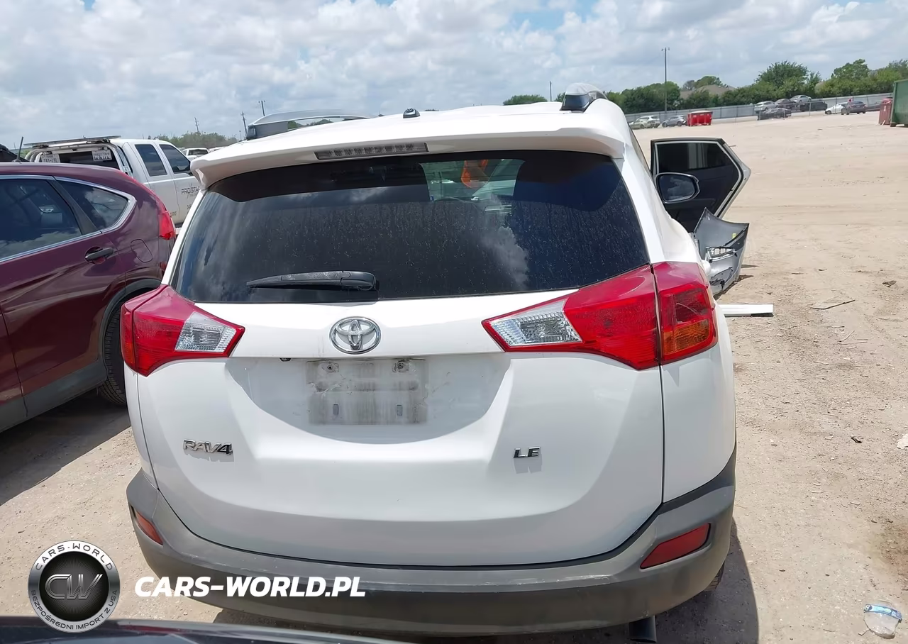 2015 Toyota Rav4 Le VIN:JTMZFREV3FJ035018 - 16