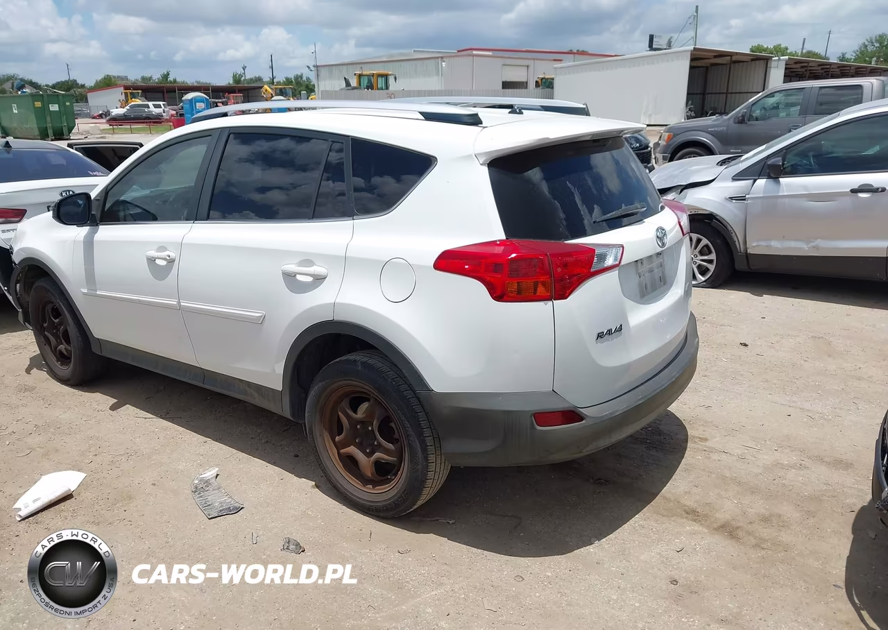 2015 Toyota Rav4 Le VIN:JTMZFREV3FJ035018 - 3
