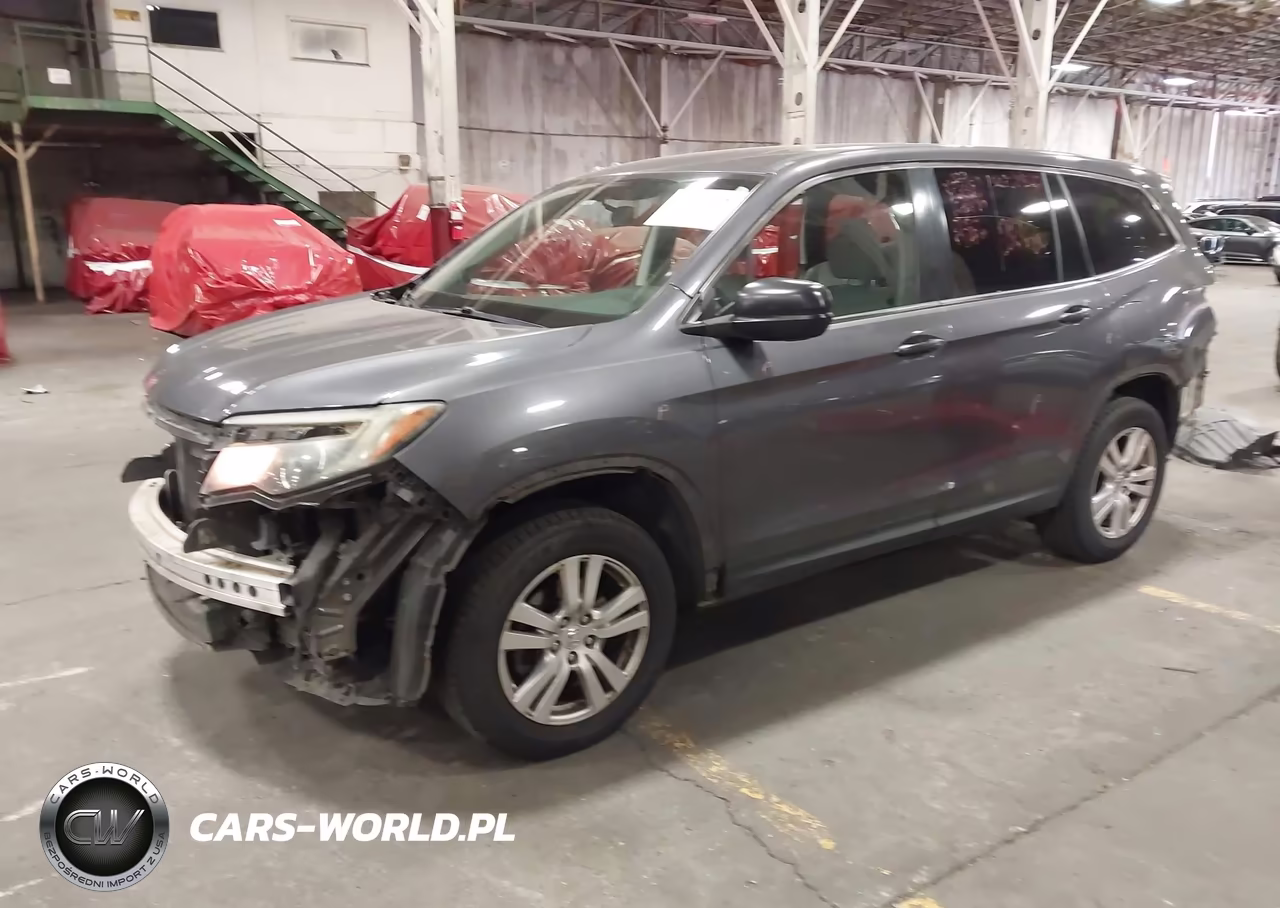 2017 Honda Pilot Lx VIN:5FNYF5H11HB007922 - 2
