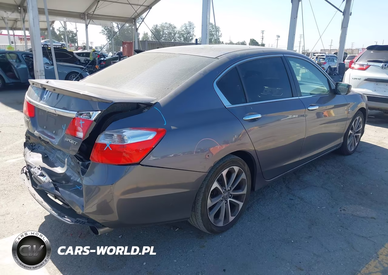 2015 Honda Accord Sport VIN:1HGCR2F55FA100584 - 4