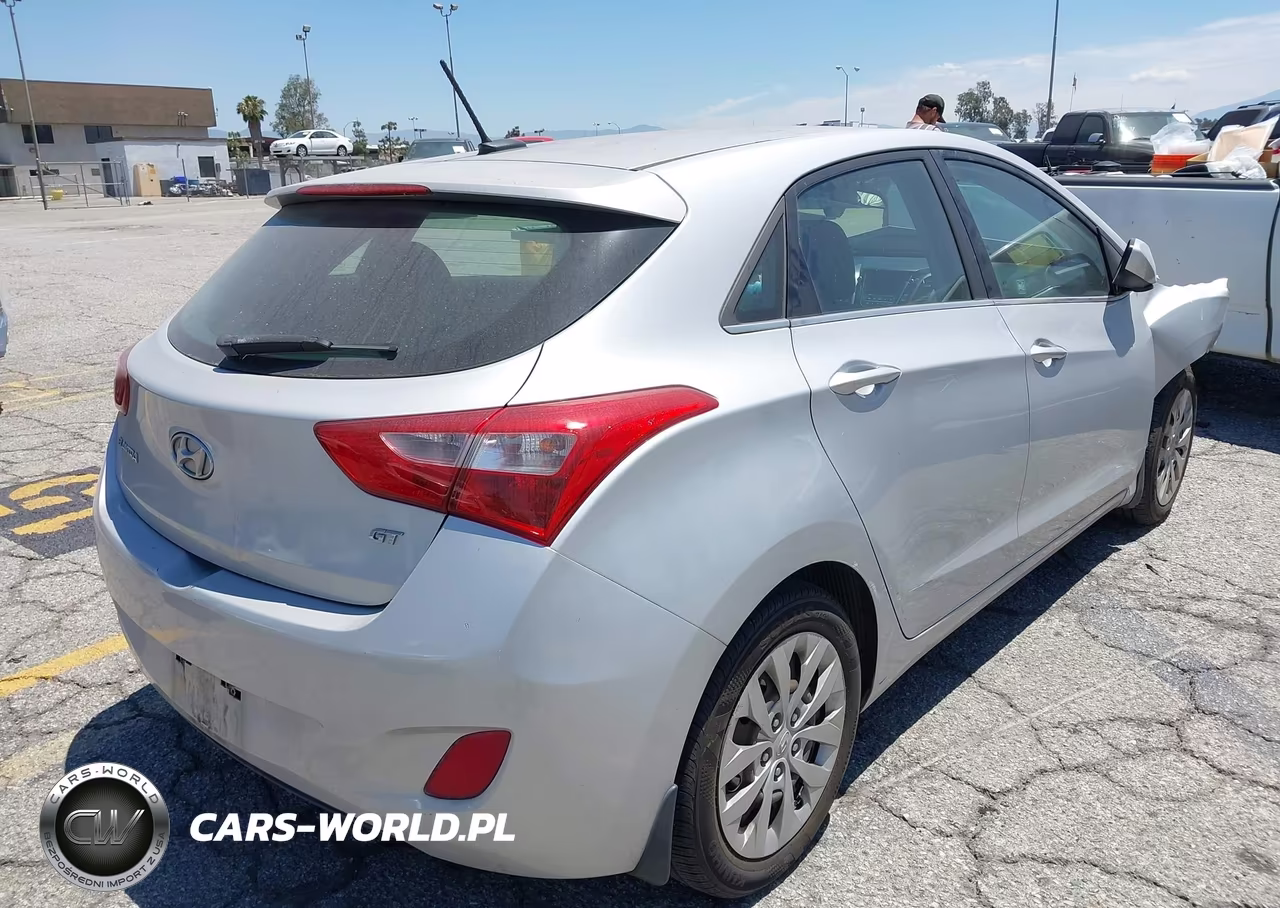 2016 Hyundai Elantra Gt VIN:KMHD35LH2GU325691 - 4