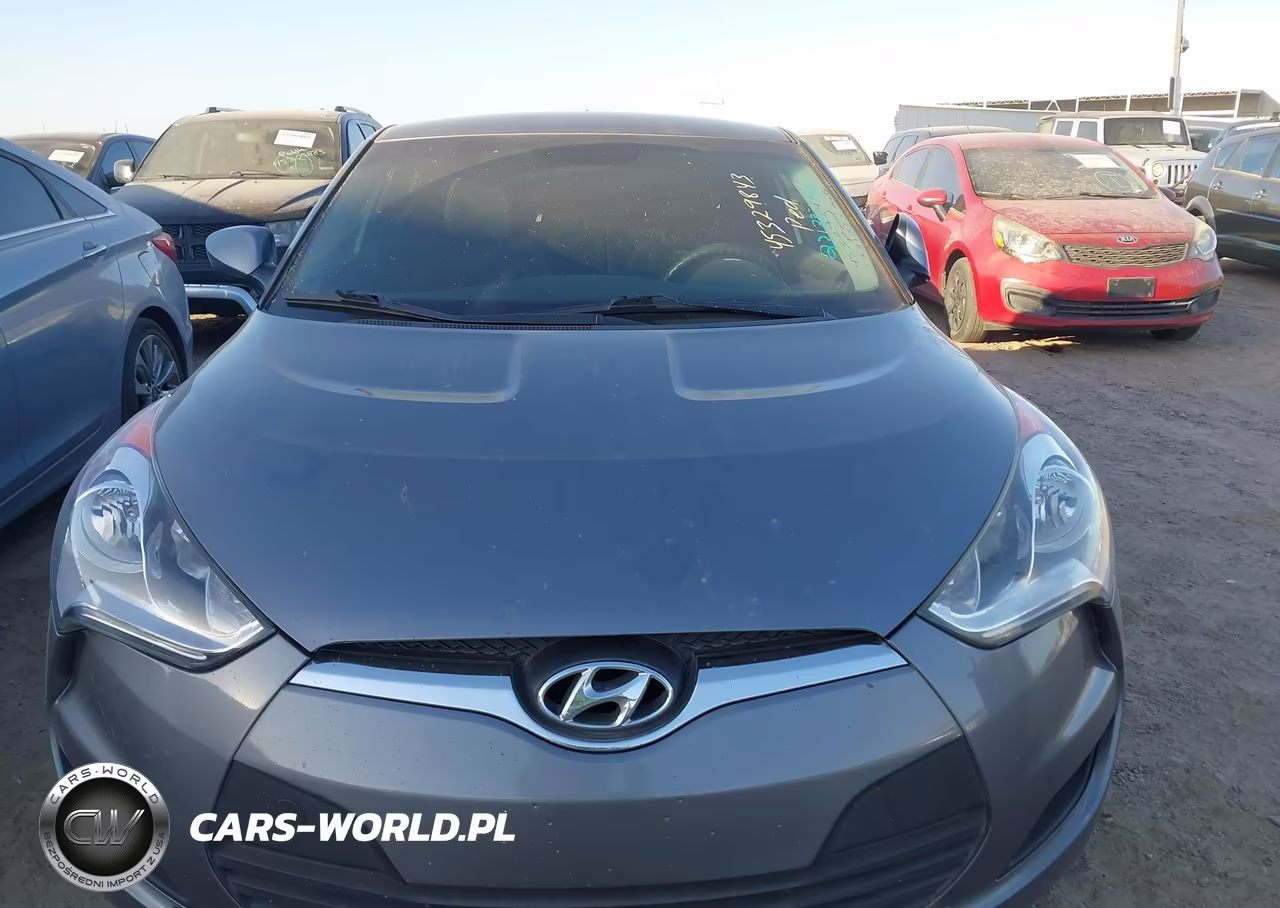 2016 Hyundai Veloster VIN:KMHTC6AD4GU291464 - 6
