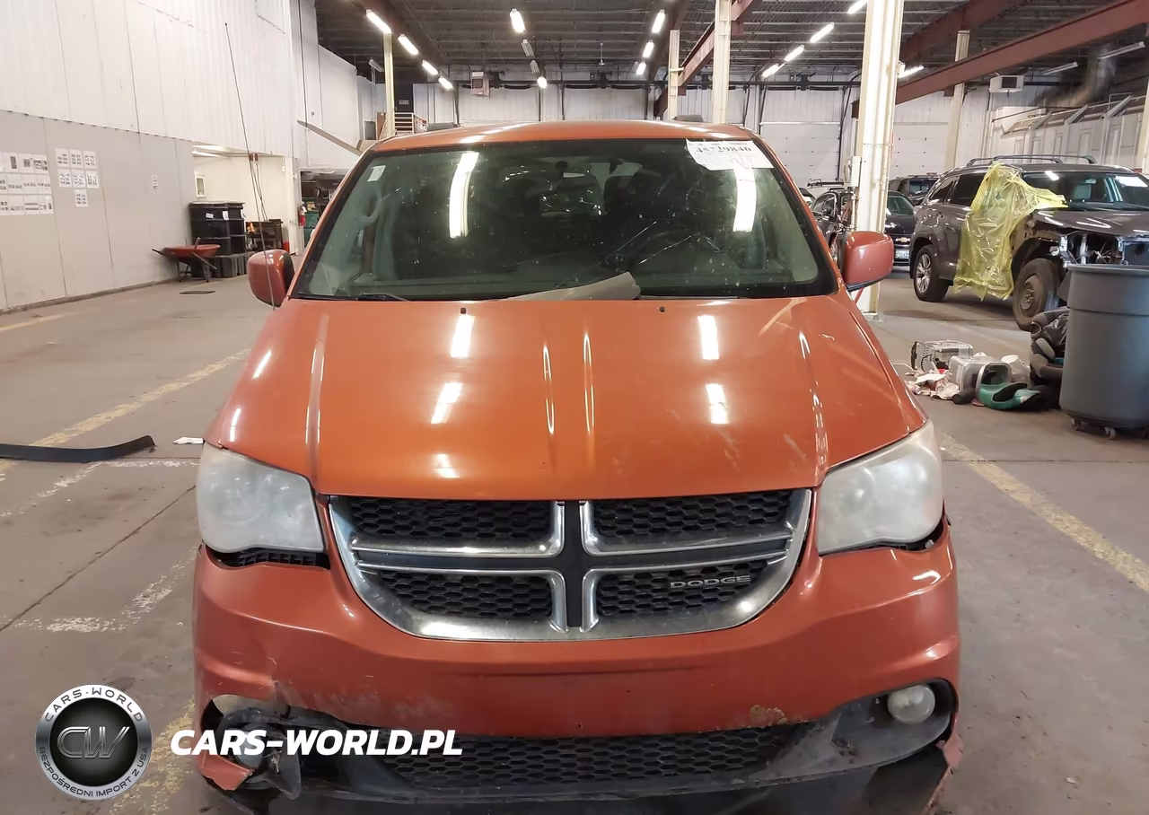 2011 Dodge Grand Caravan Crew VIN:2D4RN5DG3BR689864 - 12