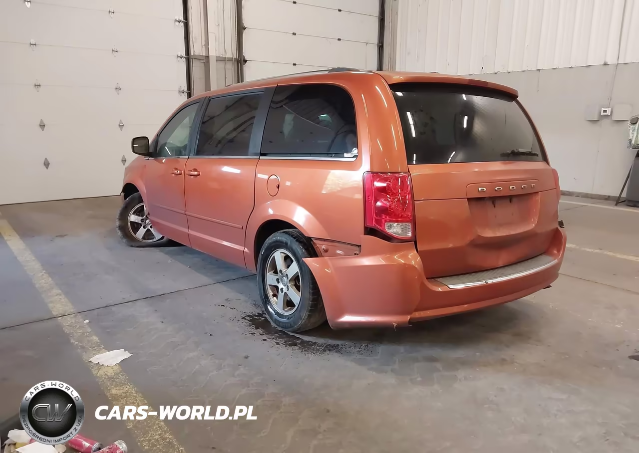 2011 Dodge Grand Caravan Crew VIN:2D4RN5DG3BR689864 - 3