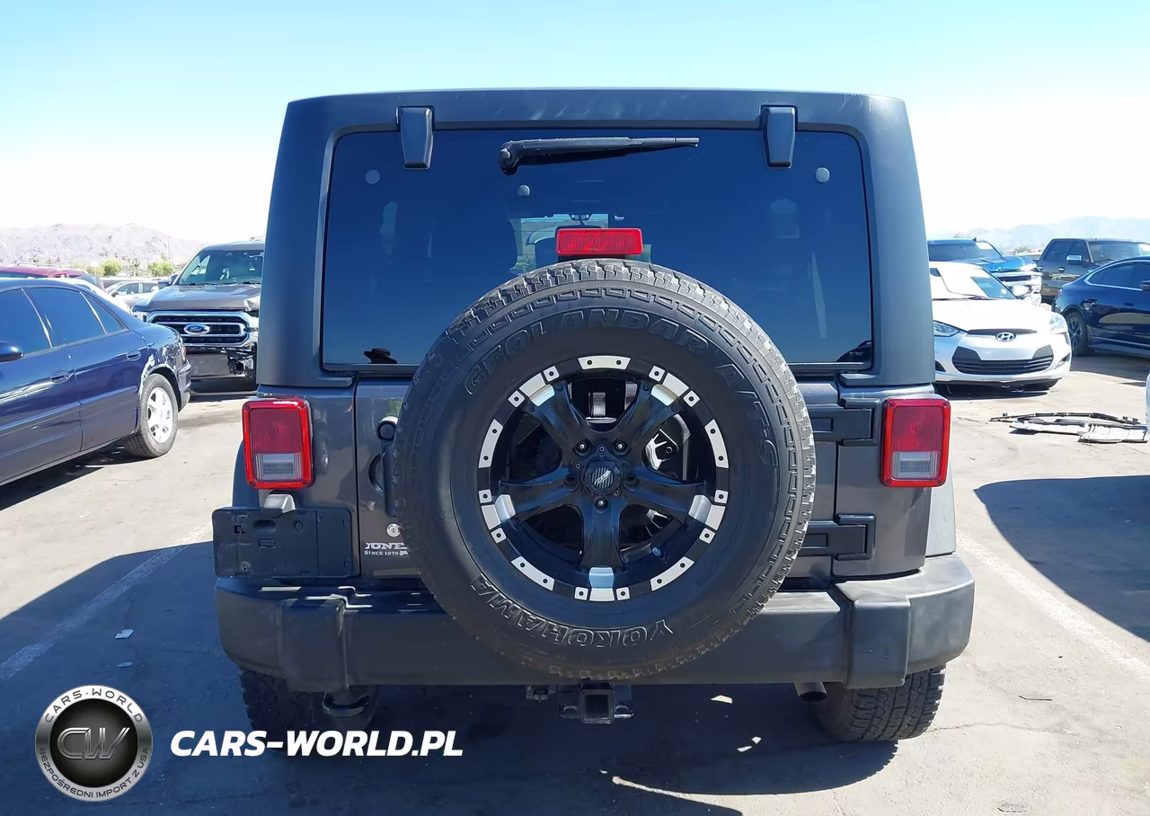2014 Jeep Wrangler Unlimited Sport VIN:1C4BJWDG0EL265250 - 16