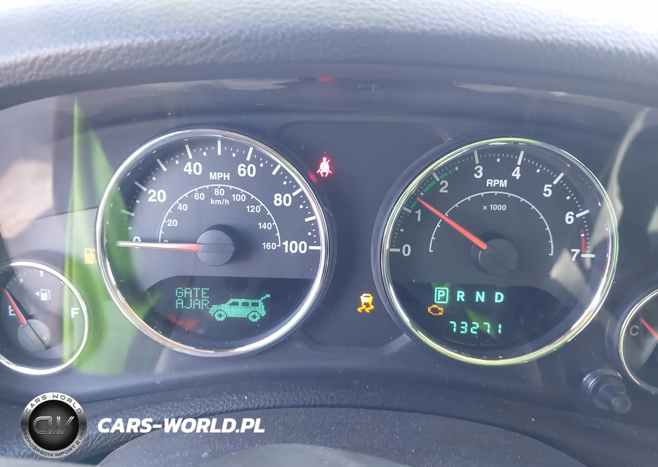 2014 Jeep Wrangler Unlimited Sport VIN:1C4BJWDG0EL265250 - 7