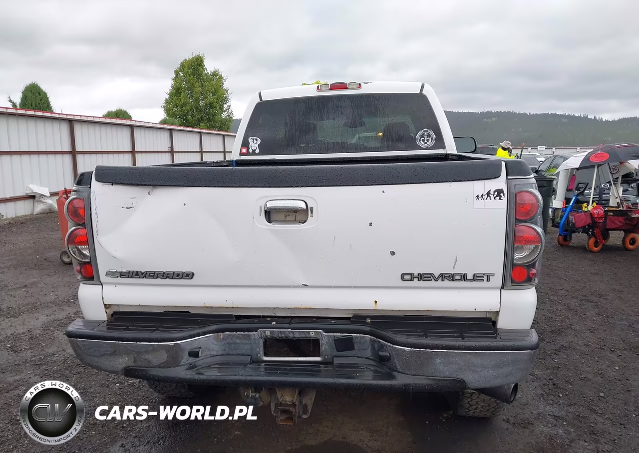 2005 Chevrolet Silverado 2500Hd Ls-Lt-Work Truck VIN:1GCHK23U75F932773 - 16