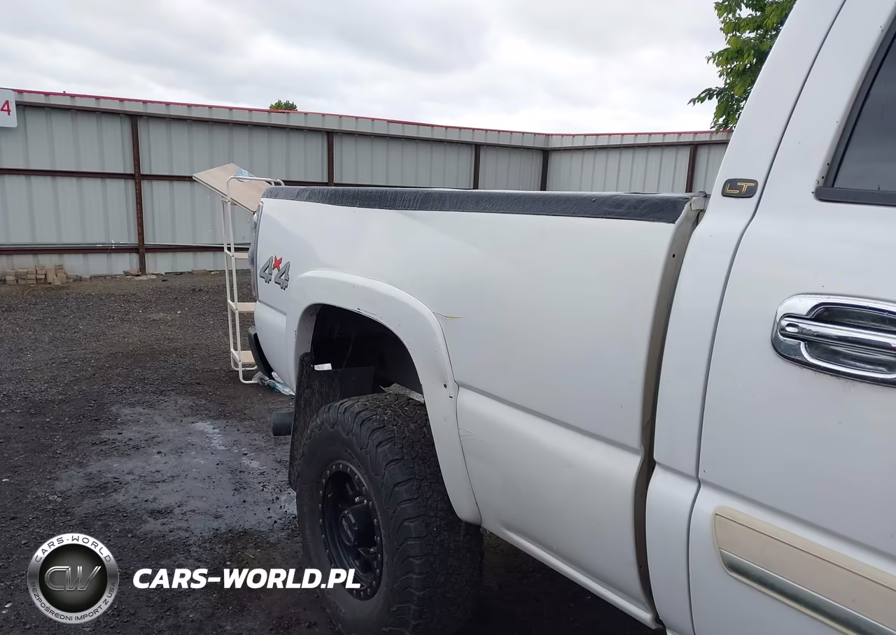 2005 Chevrolet Silverado 2500Hd Ls-Lt-Work Truck VIN:1GCHK23U75F932773 - 17