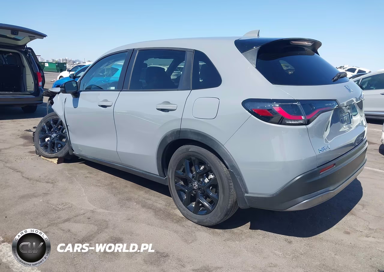 2023 Honda Hr-V 2Wd Sport VIN:3CZRZ1H57PM708640 - 3