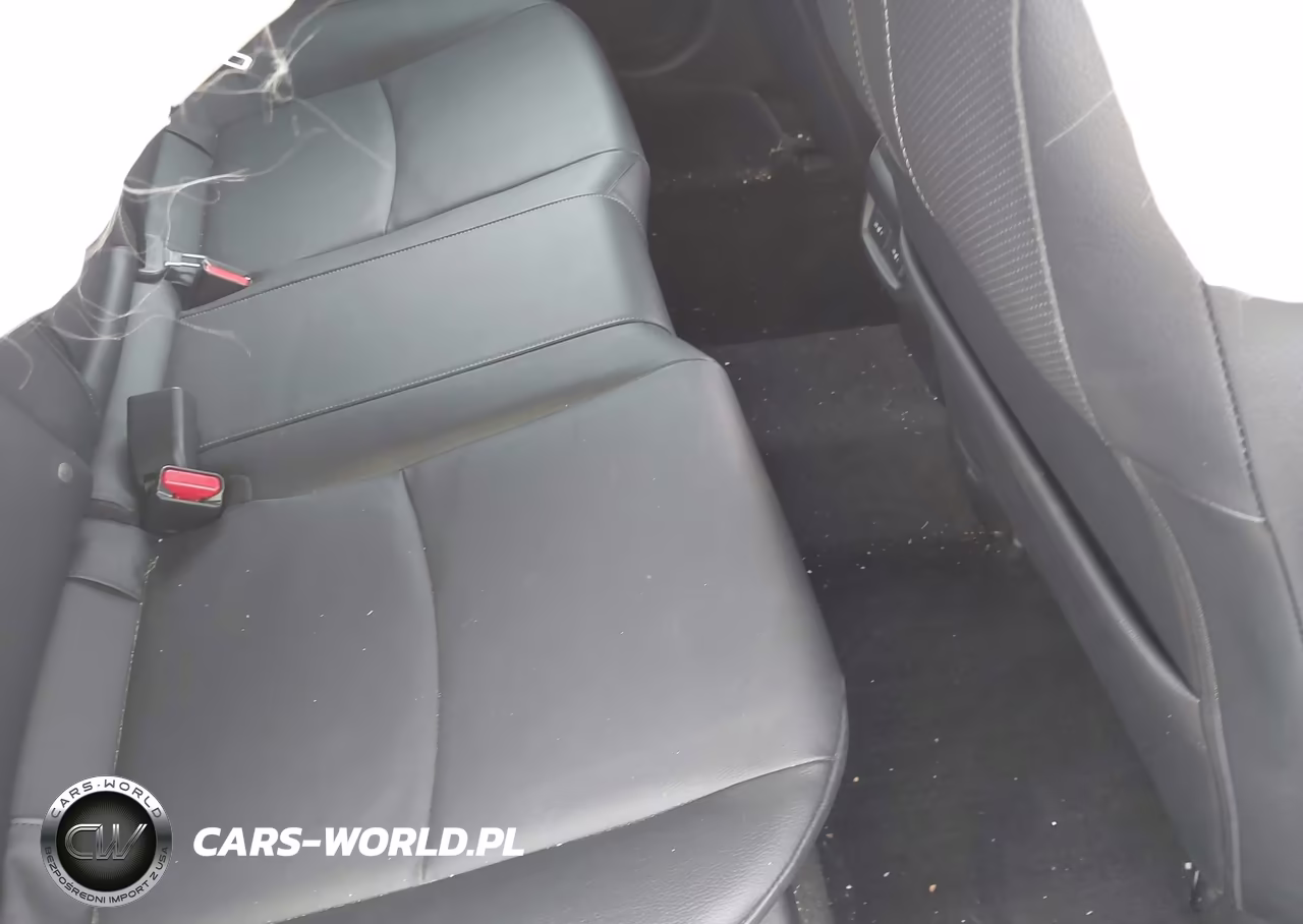 2019 Honda Civic Sport Touring VIN:SHHFK7H93KU224298 - 8