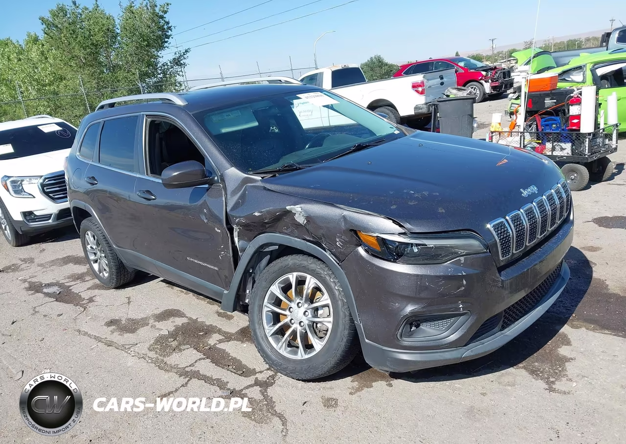 2019 Jeep Cherokee Latitude Plus 4X4 – zdjęcie 1 z 16