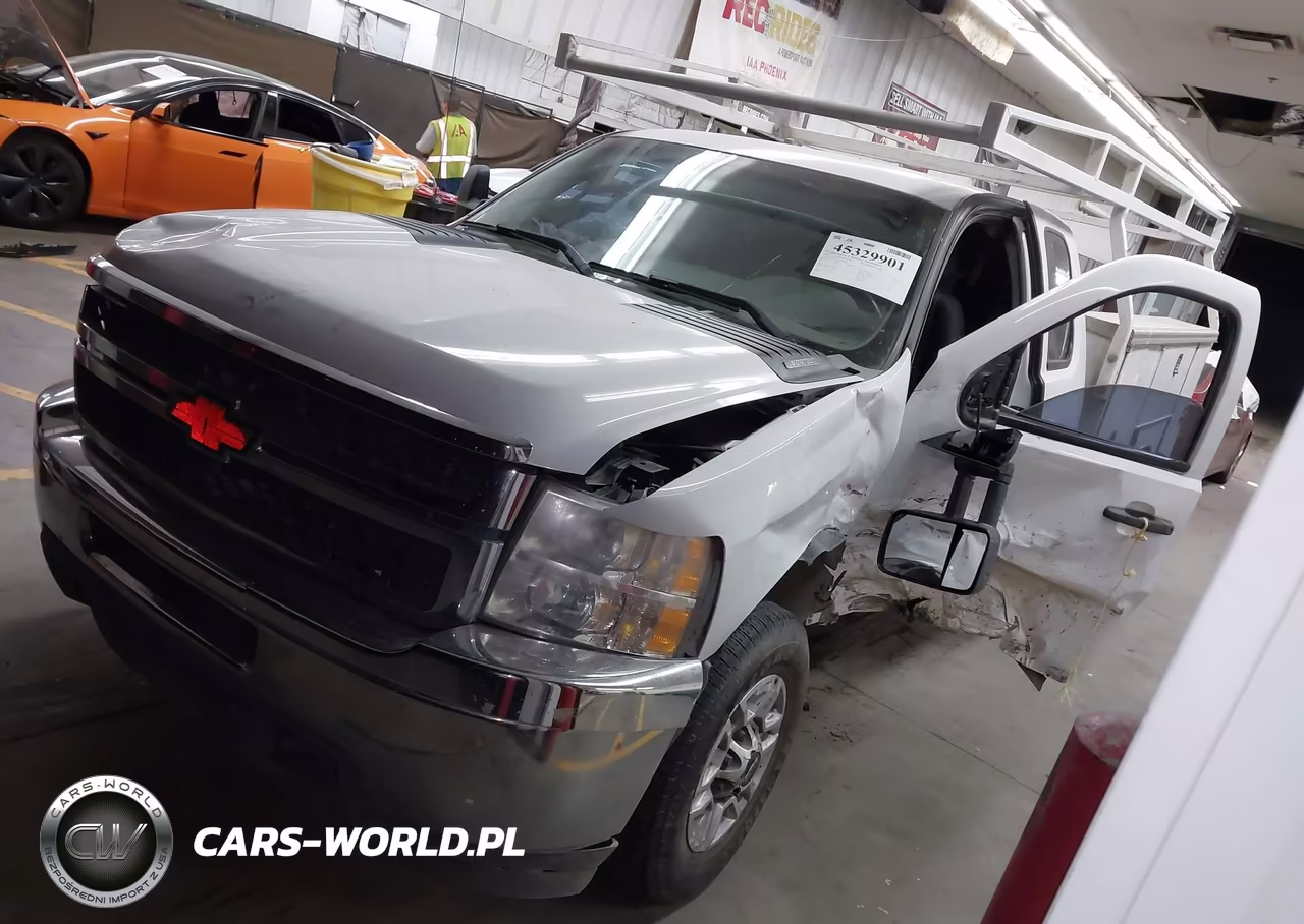 2013 Chevrolet Silverado 2500Hd Work Truck VIN:1GB2CVCG5DZ306347 - 2