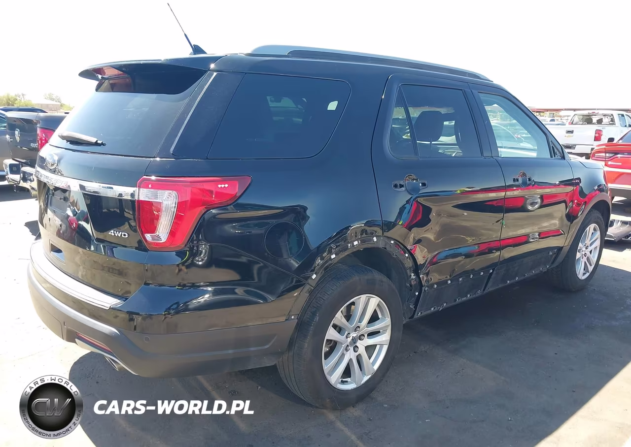 2018 Ford Explorer Xlt VIN:1FM5K8D80JGB14325 - 6