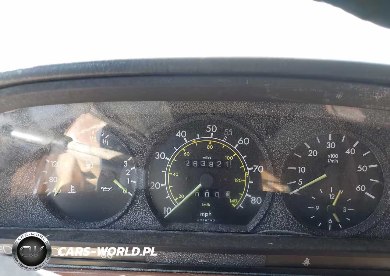 1982 Mercedes-Benz 300 Sd VIN:WDBCB20A7CB024699 - 7