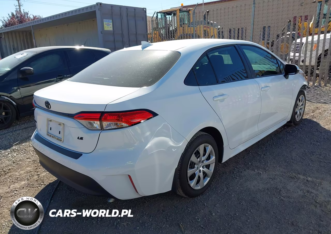 2026 Toyota Corolla Le VIN:5YFB4MDE4TP378973 - 4