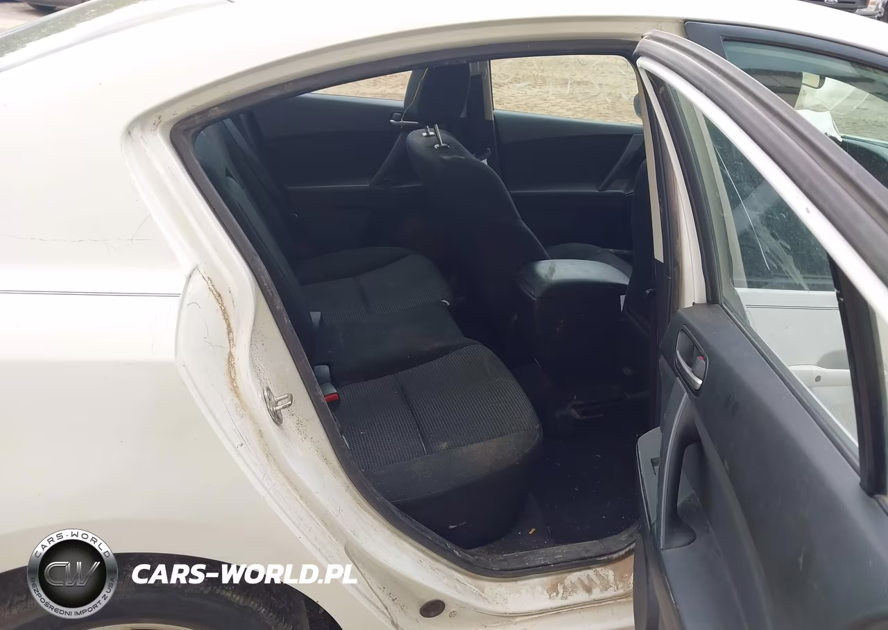 2013 Mazda Mazda3 I Touring VIN:JM1BL1V79D1743204 - 8