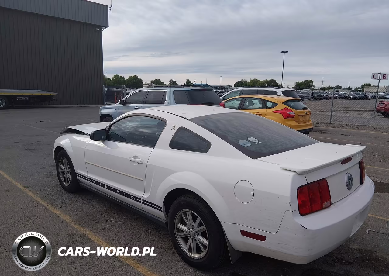 2007 Ford Mustang V6 Deluxe-V6 Premium VIN:1ZVFT80N275353796 - 3