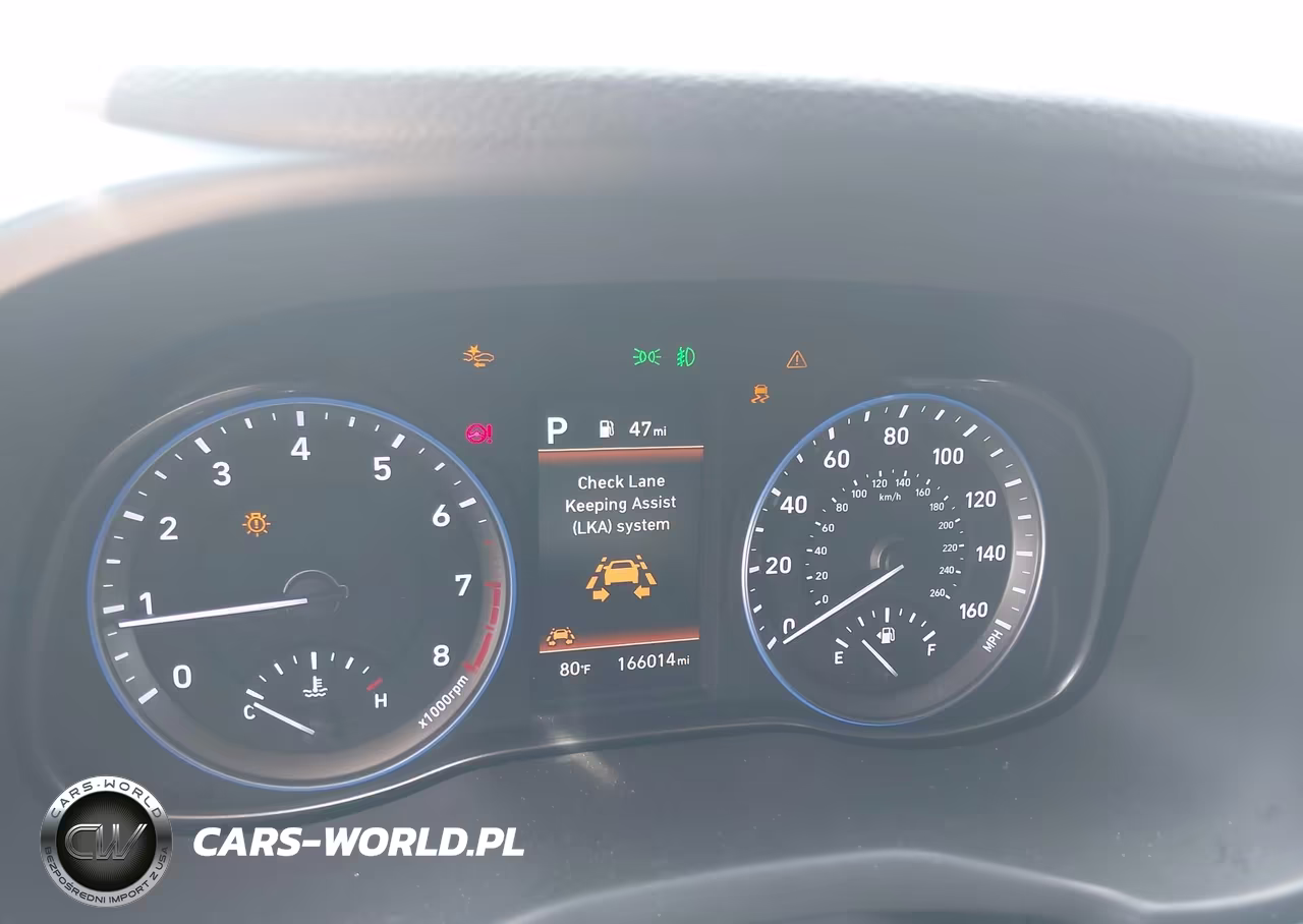 2019 Hyundai Kona Ultimate VIN:KM8K5CA59KU389668 - 7