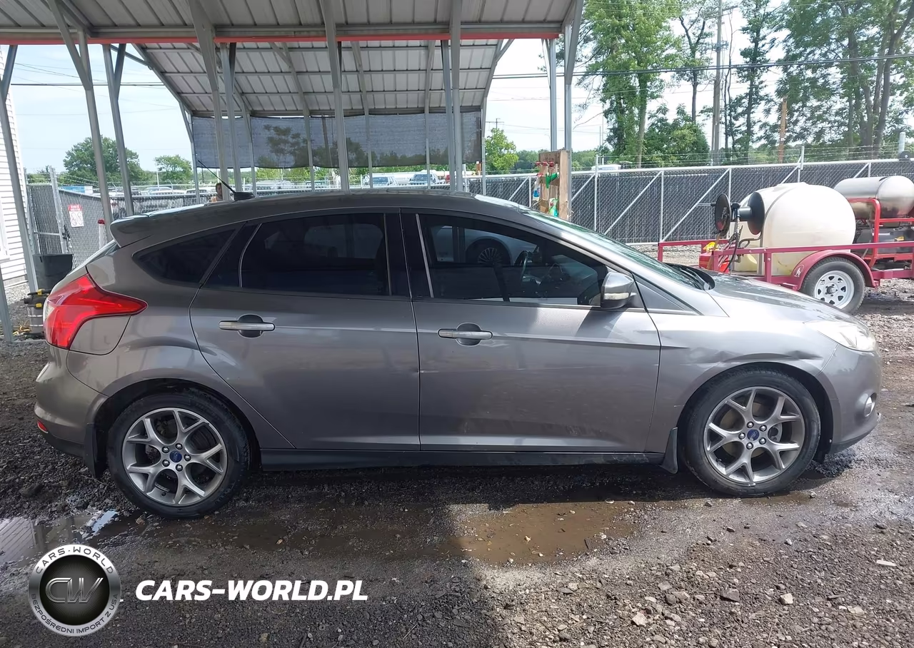 2013 Ford Focus Se VIN:1FADP3K2XDL327402 - 13