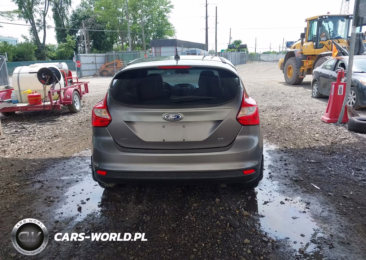 2013 Ford Focus Se VIN:1FADP3K2XDL327402 - 16