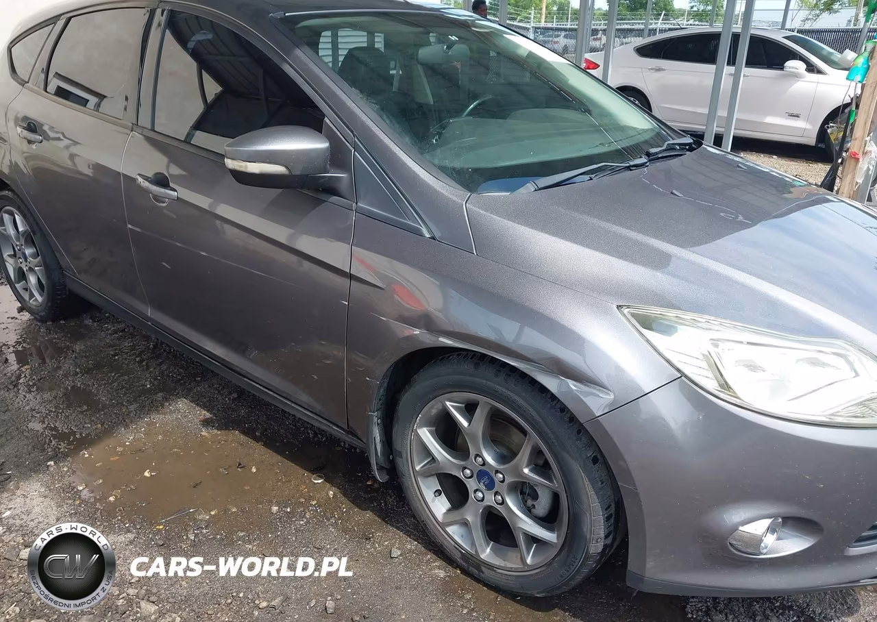 2013 Ford Focus Se VIN:1FADP3K2XDL327402 - 6