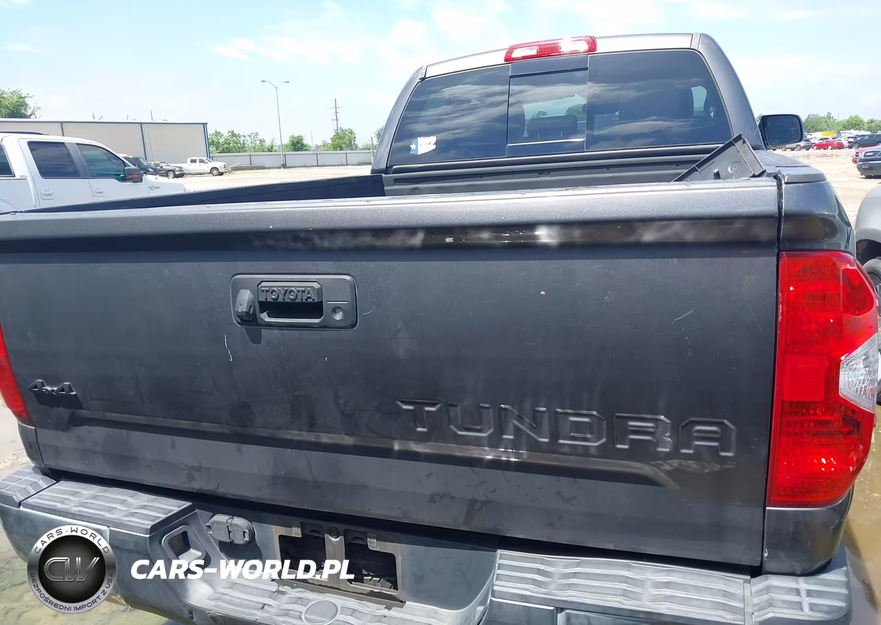 2018 Toyota Tundra Sr5 5.7L V8 VIN:5TFUW5F14JX686792 - 16
