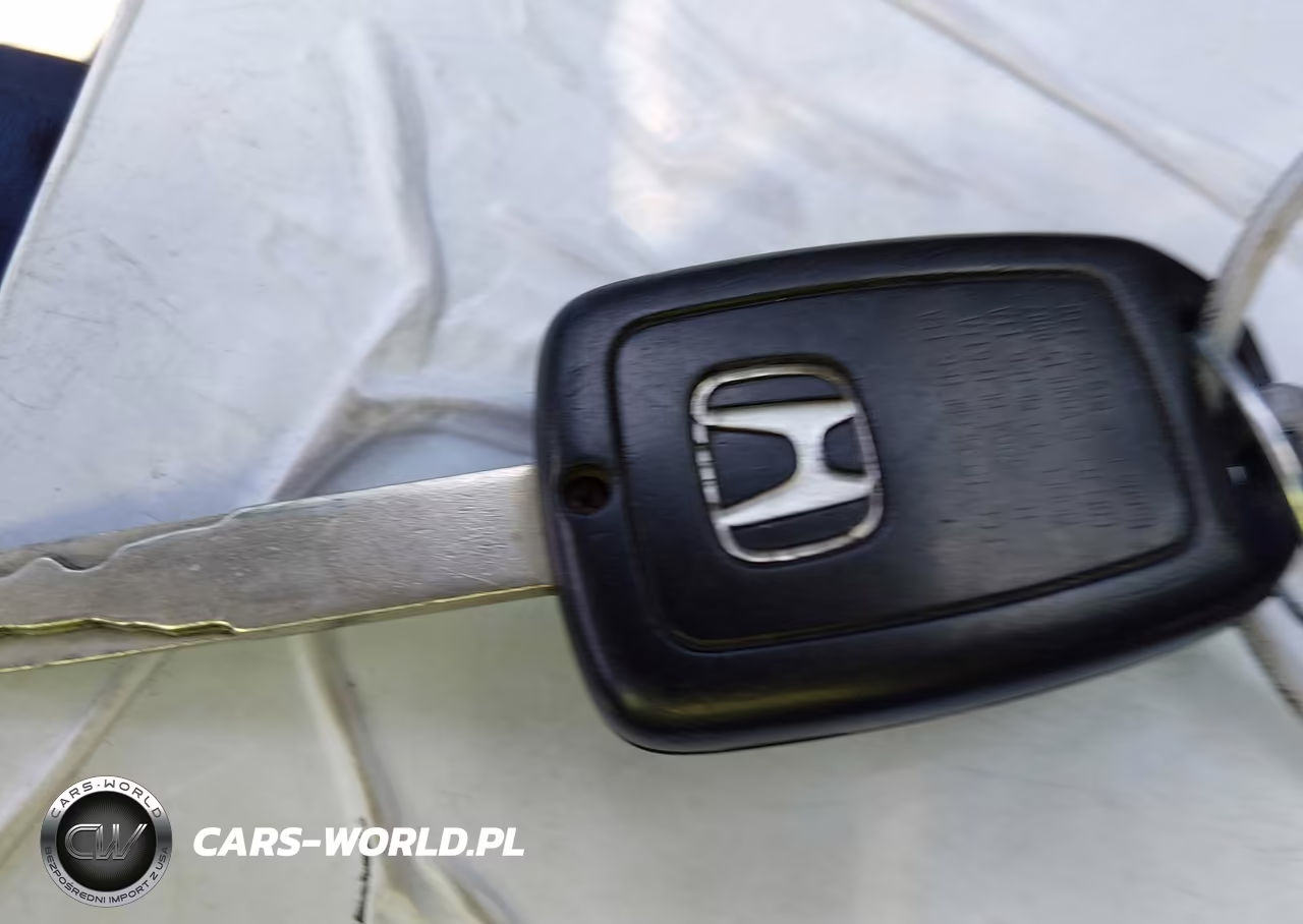 2018 Honda Civic Sport VIN:SHHFK7G47JU213857 - 11