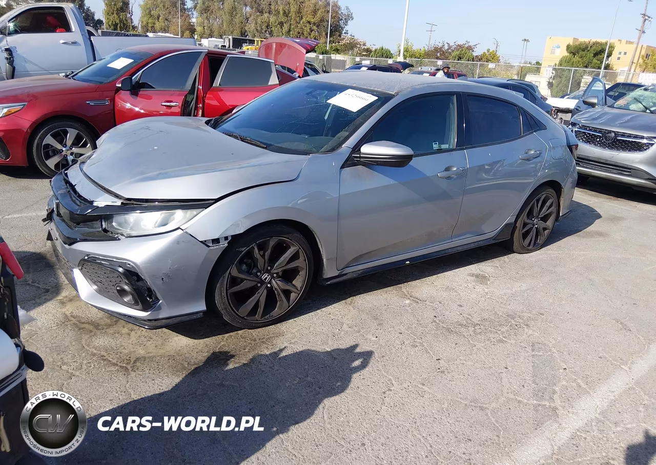 2018 Honda Civic Sport VIN:SHHFK7G47JU213857 - 2