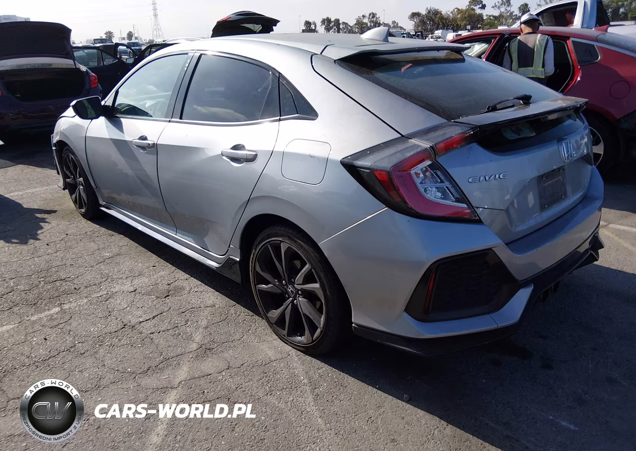 2018 Honda Civic Sport VIN:SHHFK7G47JU213857 - 3