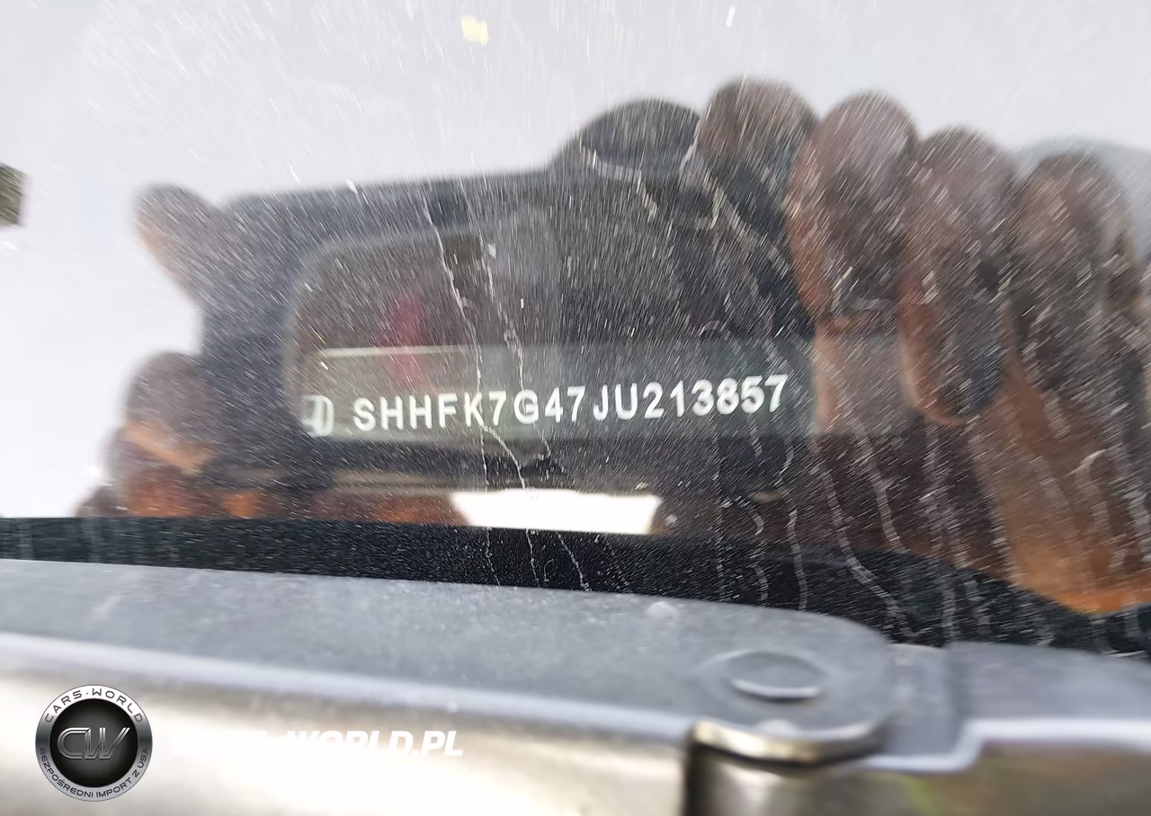 2018 Honda Civic Sport VIN:SHHFK7G47JU213857 - 9