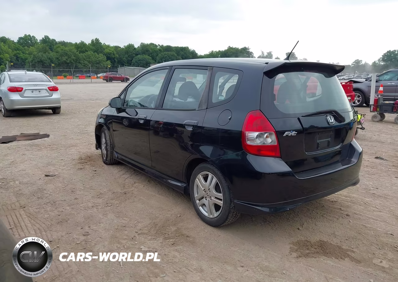 2007 Honda Fit Sport VIN:JHMGD38687S064491 - 3