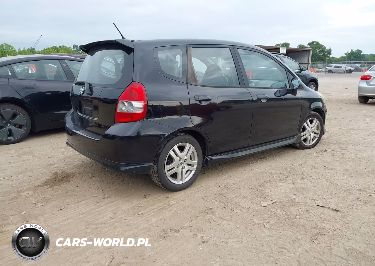 2007 Honda Fit Sport VIN:JHMGD38687S064491 - 4