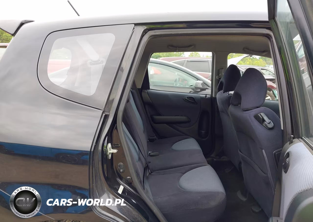 2007 Honda Fit Sport VIN:JHMGD38687S064491 - 8