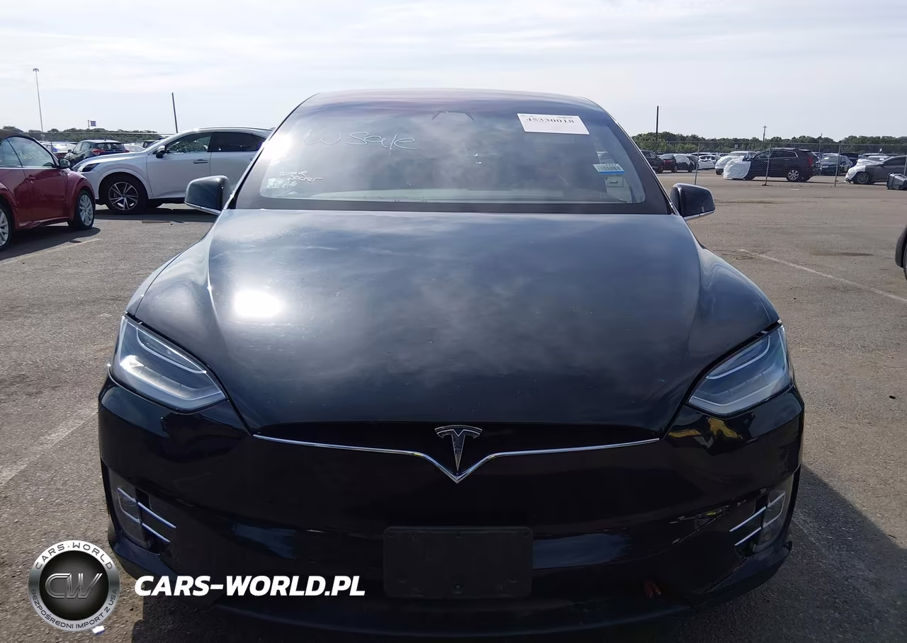 2018 Tesla Model X VIN:5YJXCDE28JF139688 - 12