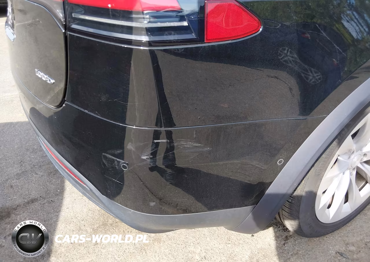 2018 Tesla Model X VIN:5YJXCDE28JF139688 - 21