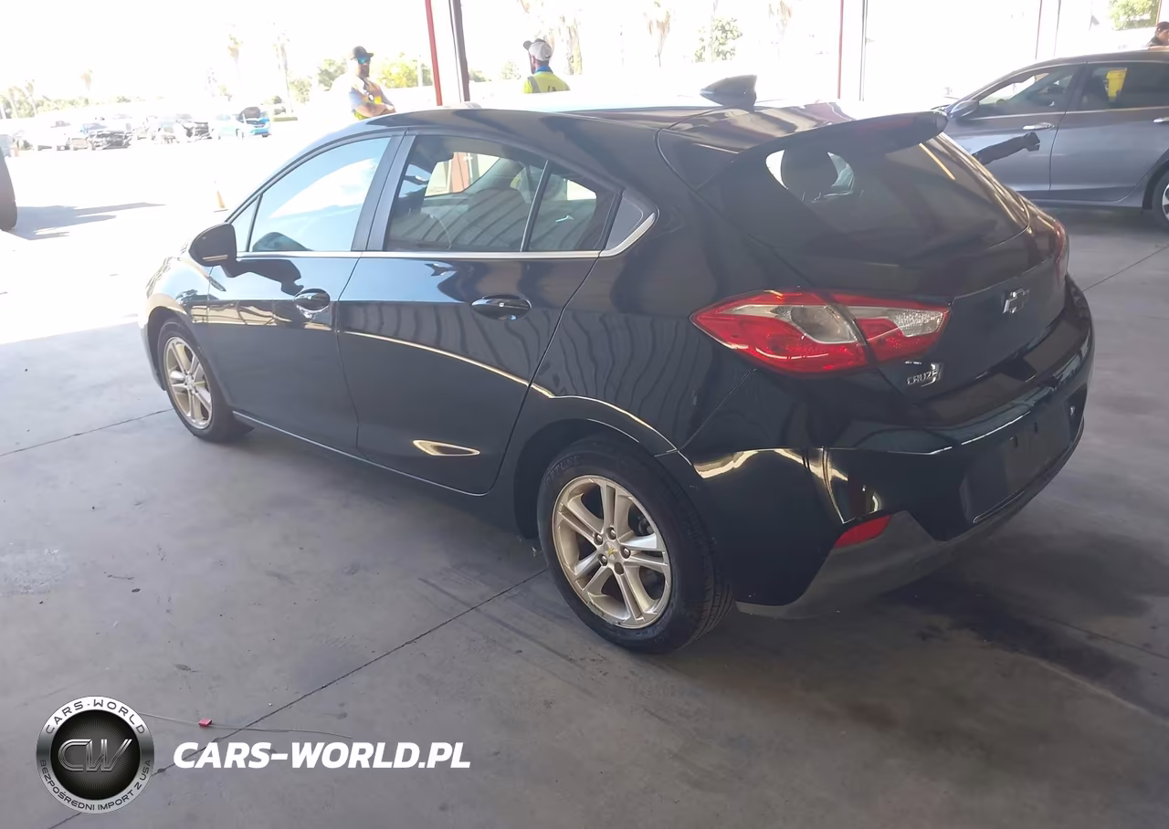 2018 Chevrolet Cruze Lt Auto VIN:3G1BE6SM1JS653078 - 3
