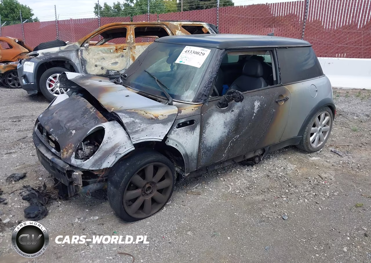 2005 Mini Cooper VIN:WMWRC33435TJ63663 - 2