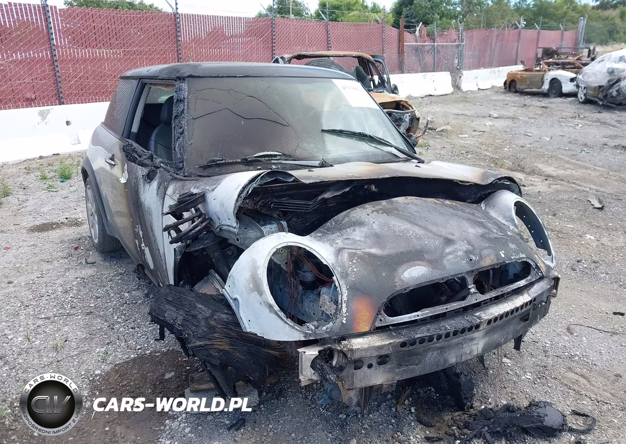 2005 Mini Cooper VIN:WMWRC33435TJ63663 - 6
