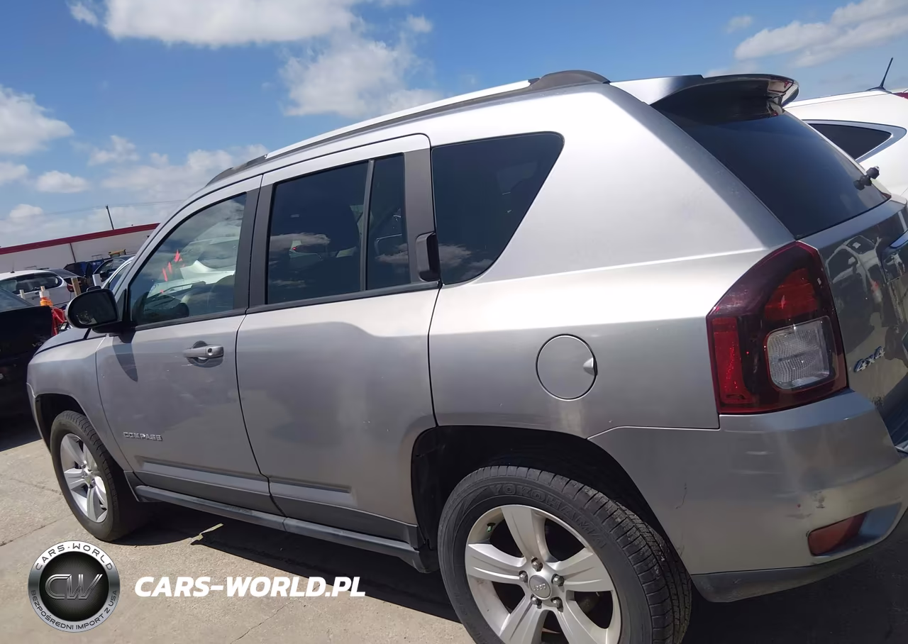 2017 Jeep Compass Latitude 4X4 VIN:1C4NJDEB8HD191417 - 14