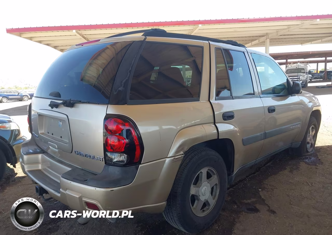 2004 Chevrolet Trailblazer Ls VIN:1GNDS13S642240508 - 4
