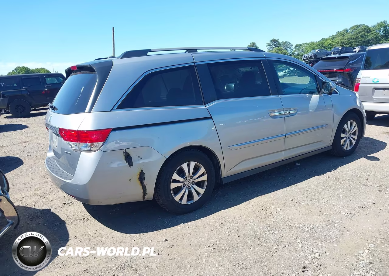 2016 Honda Odyssey Se VIN:5FNRL5H36GB078529 - 4