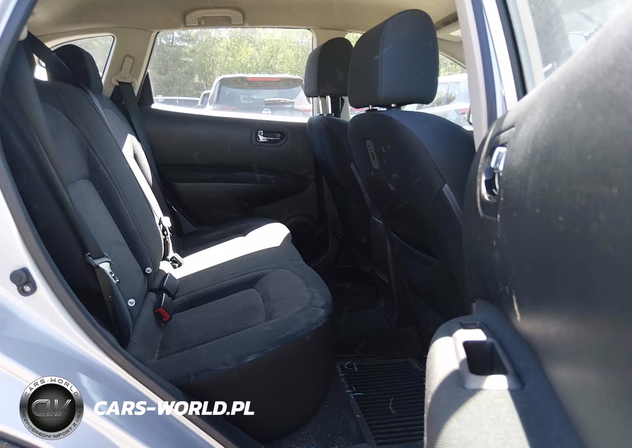 2014 Nissan Rogue Select S VIN:JN8AS5MV2EW717199 - 8