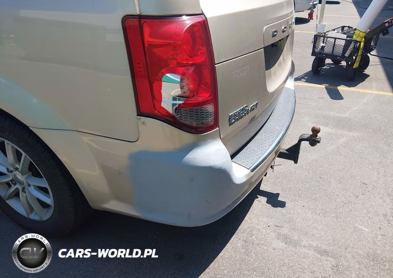 2015 Dodge Grand Caravan Sxt VIN:2C4RDGCG4FR540804 - 12