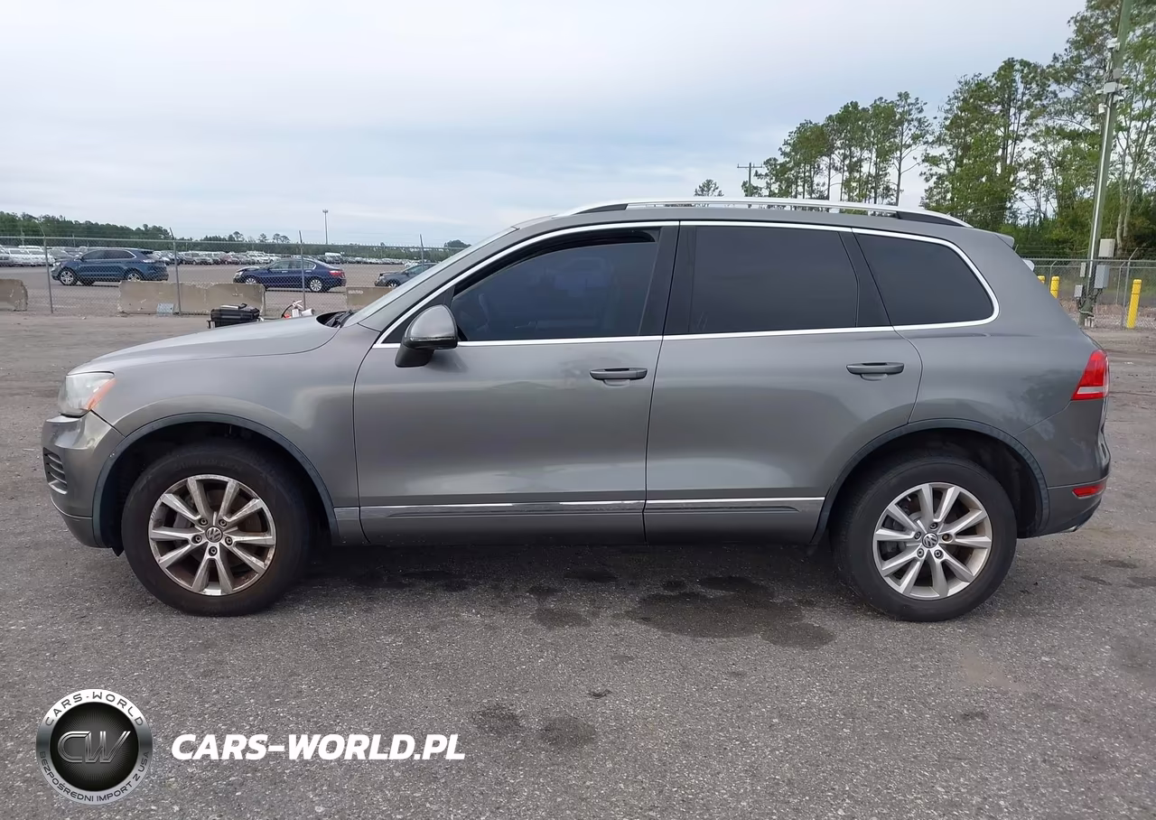 2013 Volkswagen Touareg Vr6 Sport VIN:WVGEF9BP0DD008886 - 14