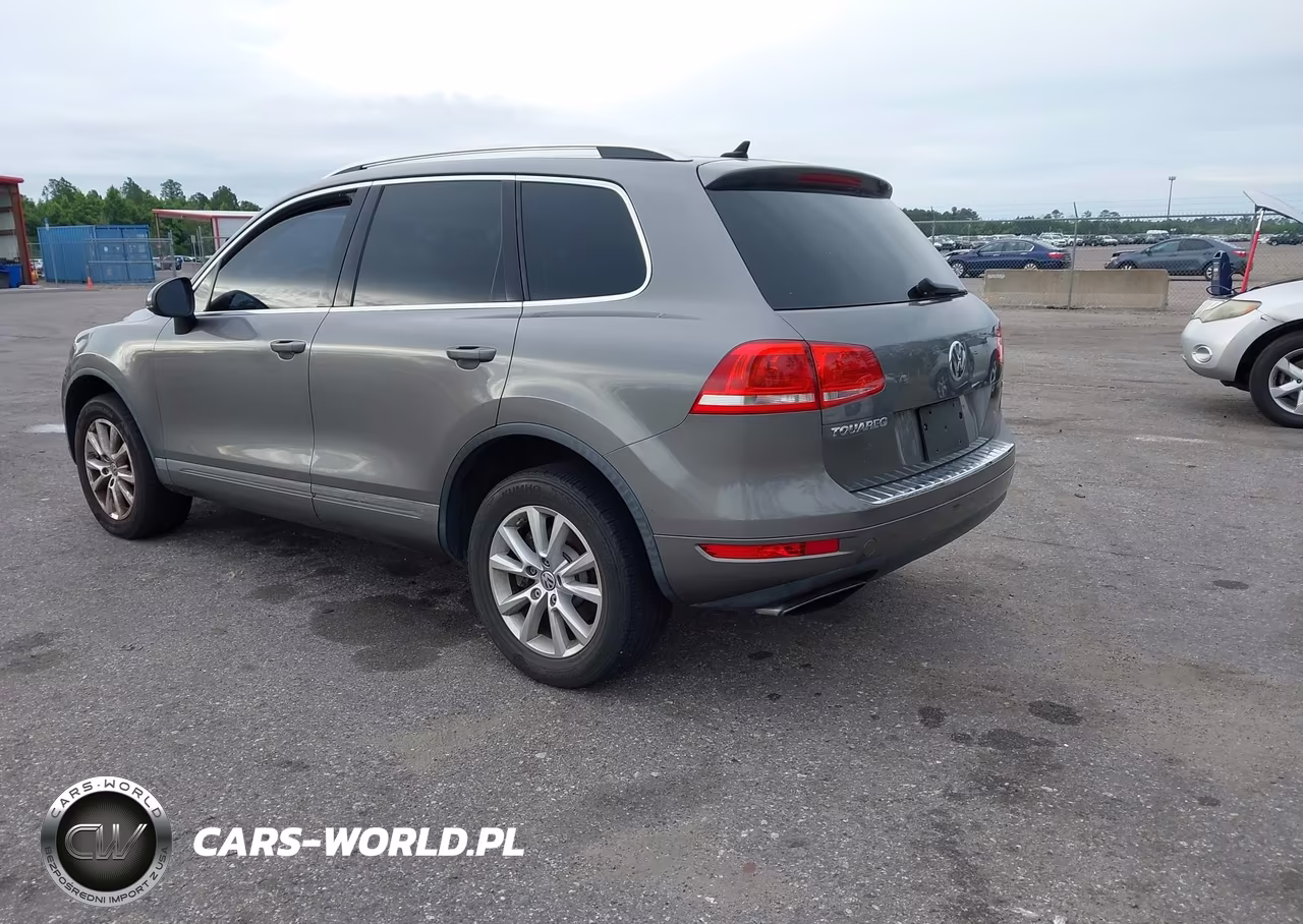 2013 Volkswagen Touareg Vr6 Sport VIN:WVGEF9BP0DD008886 - 3