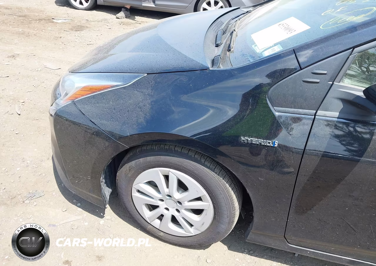 2016 Toyota Prius Two VIN:JTDKBRFU7G3502904 - 6