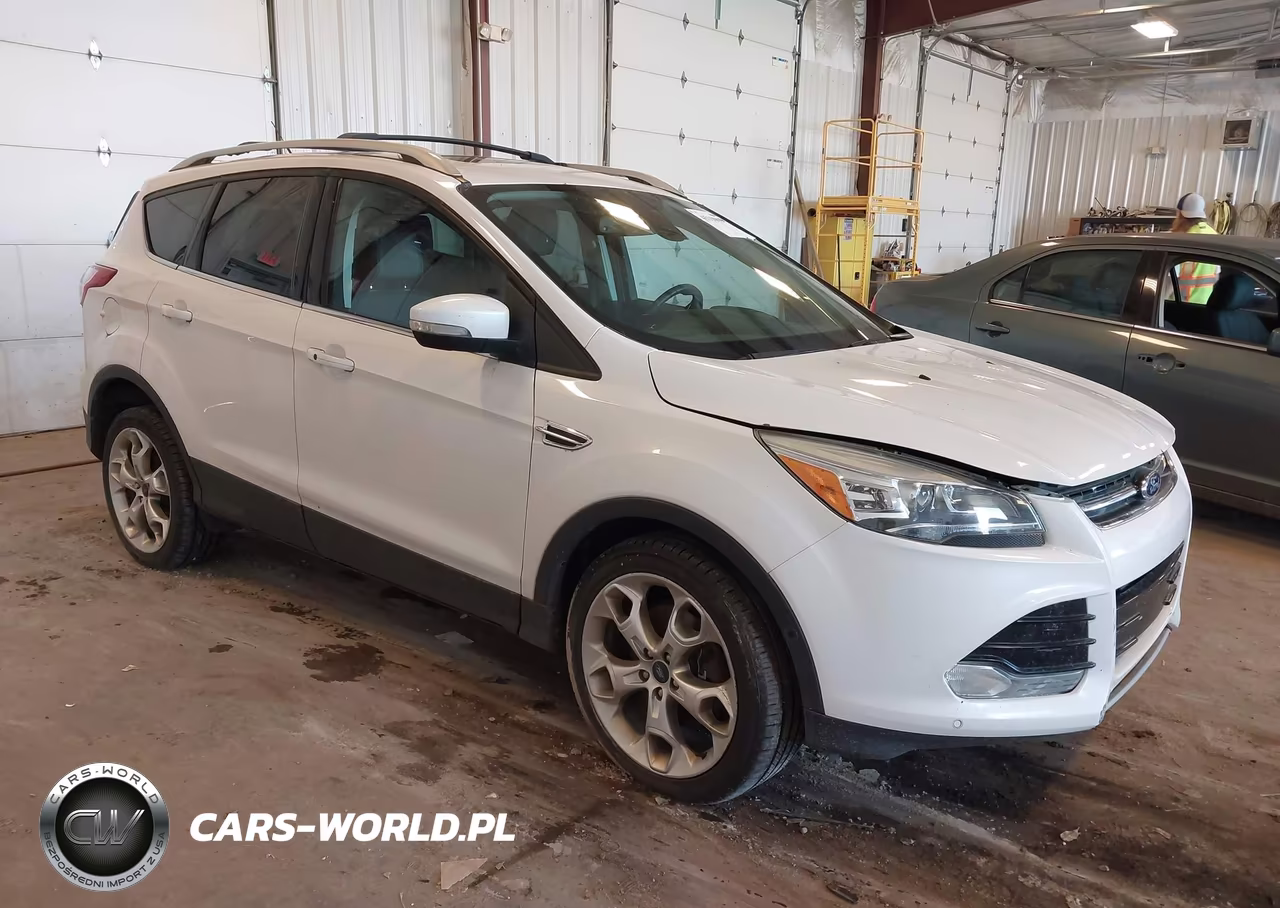 2016 Ford Escape Titanium – zdjęcie 1 z 16