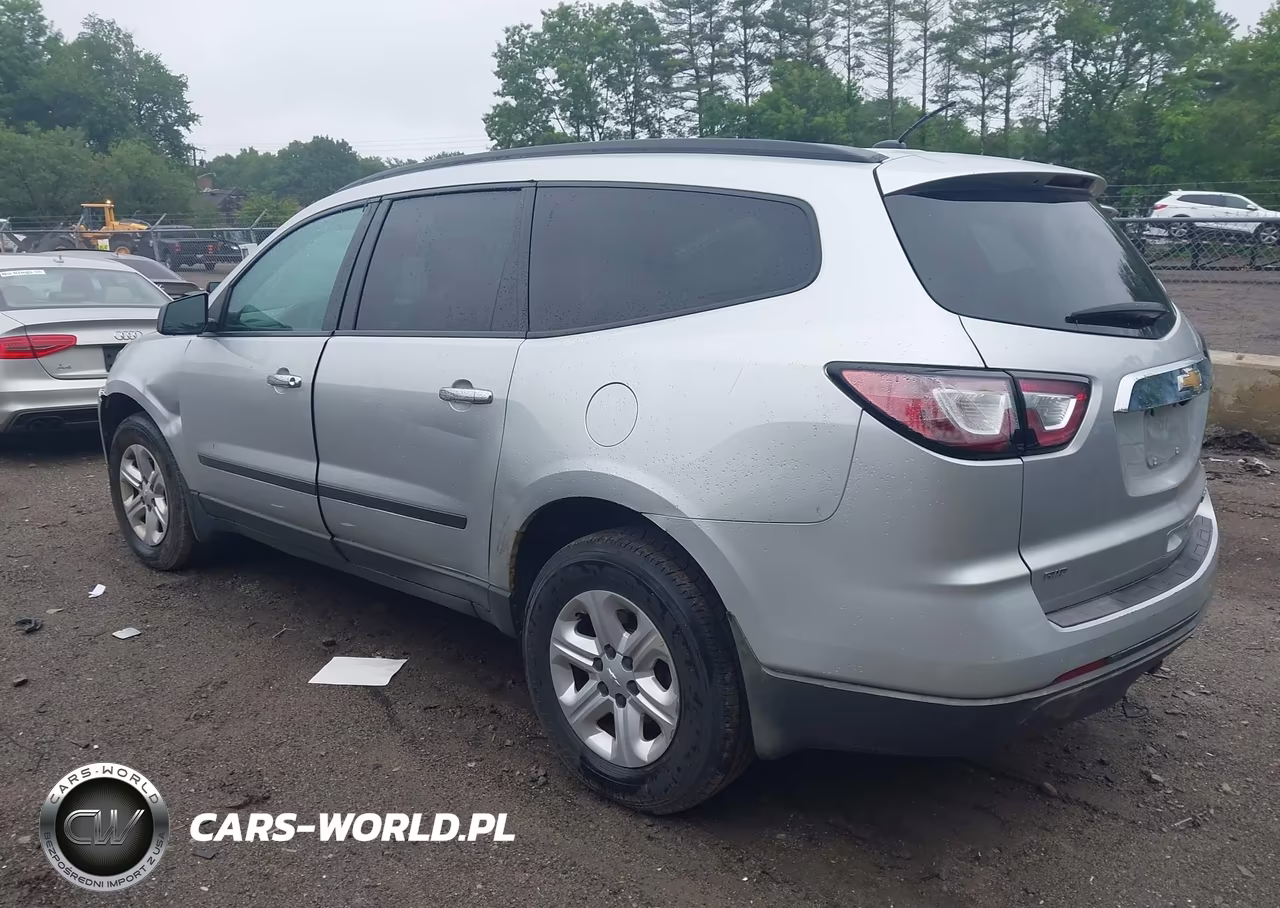 2015 Chevrolet Traverse Ls VIN:1GNKVFED1FJ183413 - 3